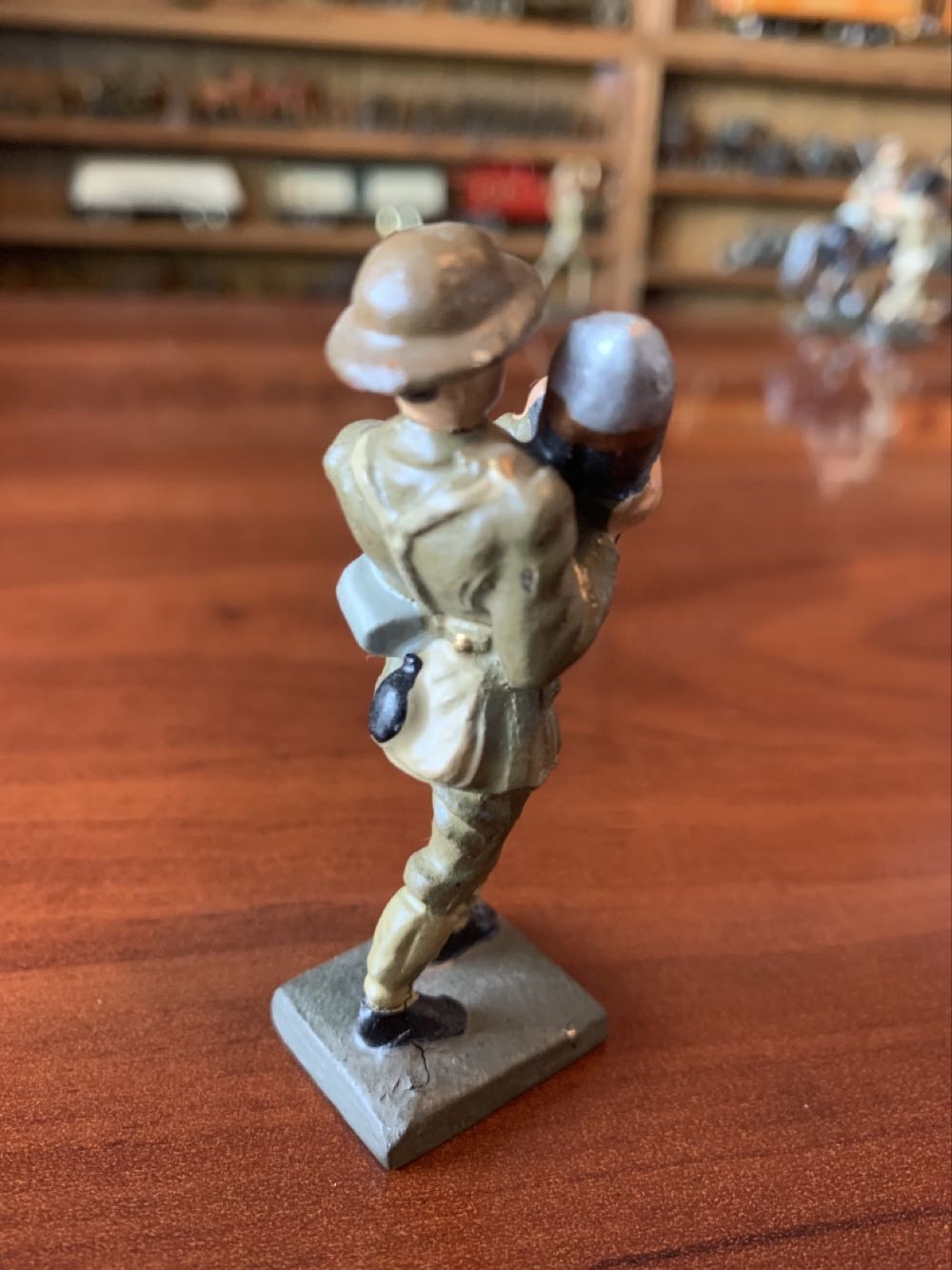 Lineol British Carry Mortar Shell - Lineol (British) action figure collectible - Main Image 2