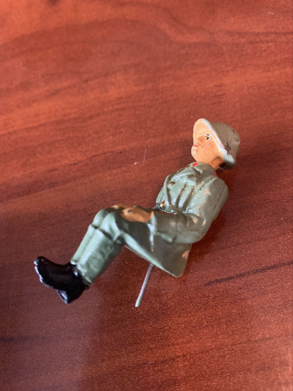 Elastolin Swiss Seated Solider - Elastolin (Swiss) action figure collectible - Main Image 2