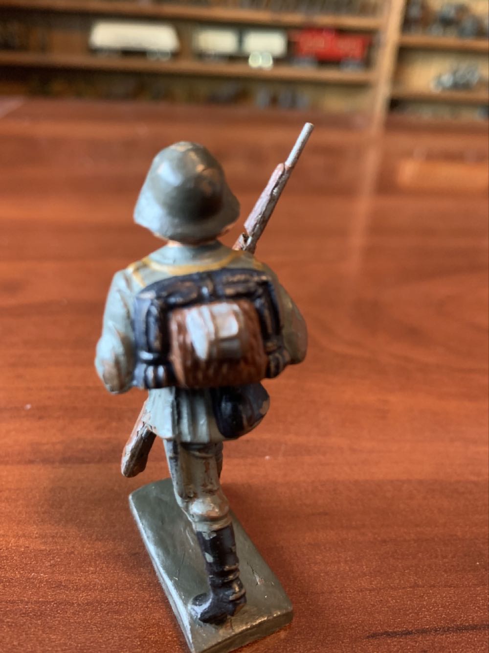 Lineol Marching Rifle Across Chest - Lineol (Dane) action figure collectible - Main Image 2