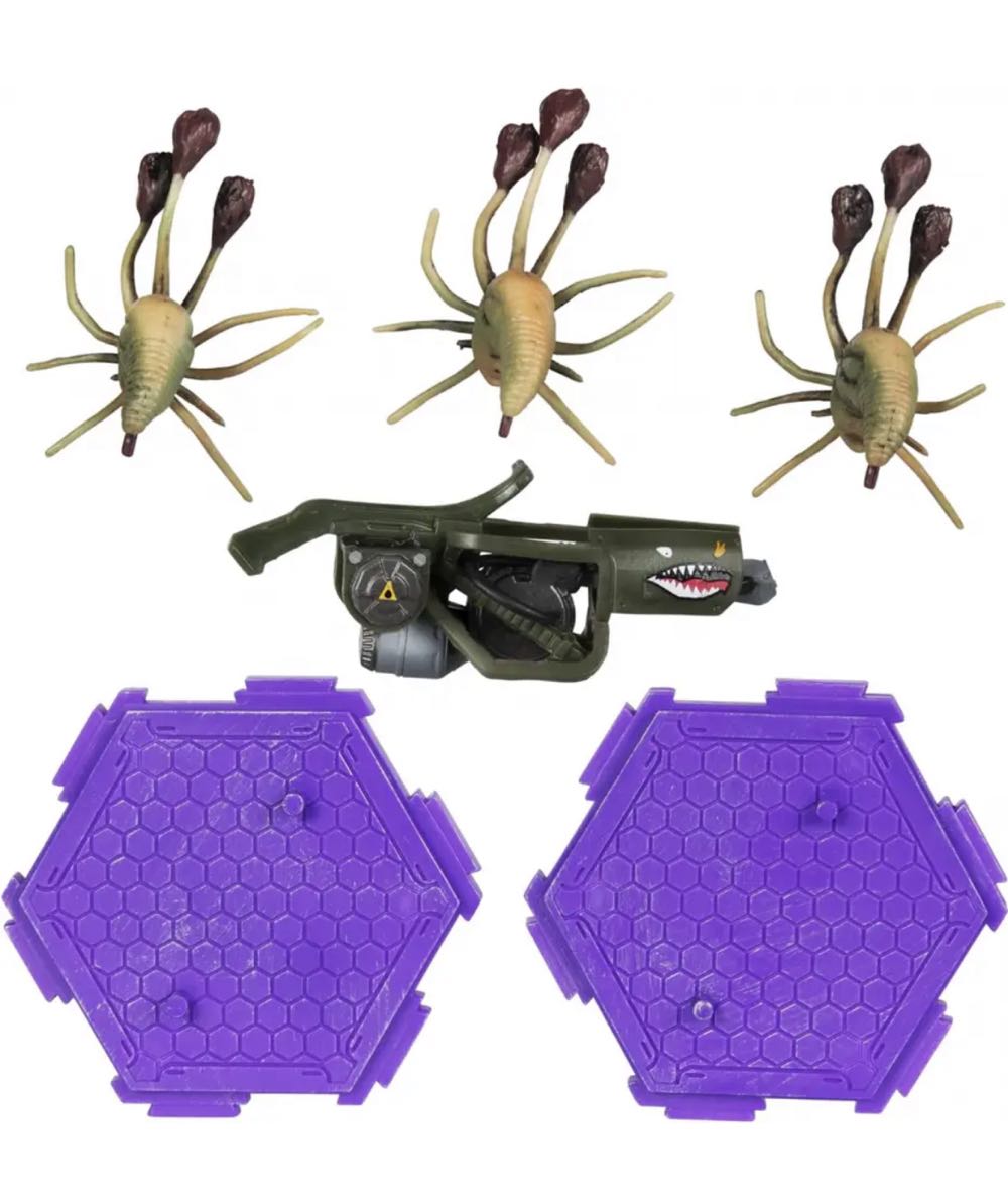 Flood Tank Form (with Flood Infected) + Master Chief (with Flamethrower) - Jazwares (World Of Halo) action figure collectible - Main Image 3