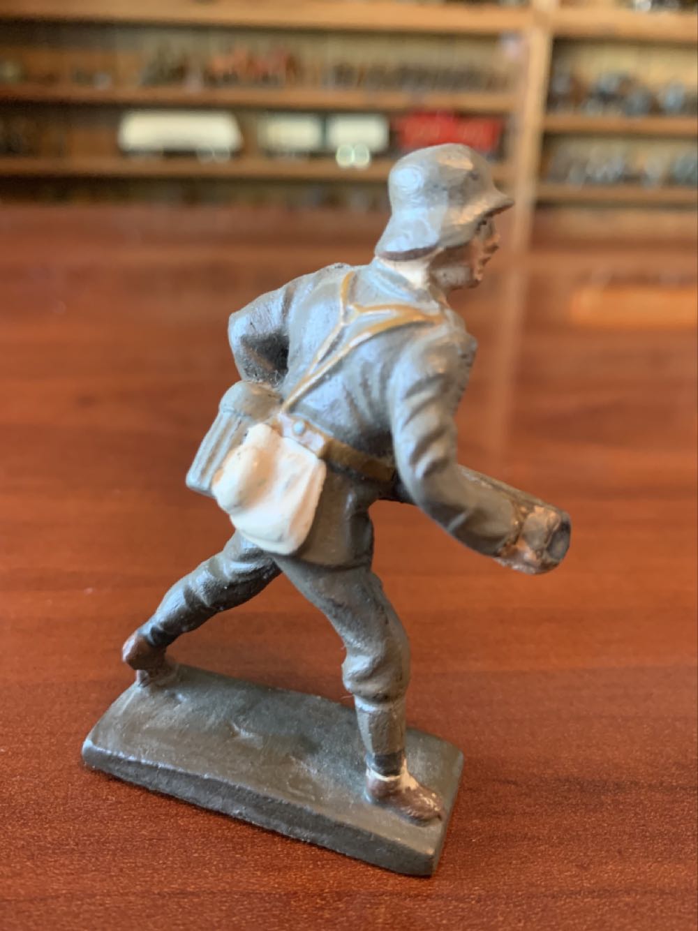 Lineol Swede Artillery Loader - Lineol (Swede) action figure collectible - Main Image 2