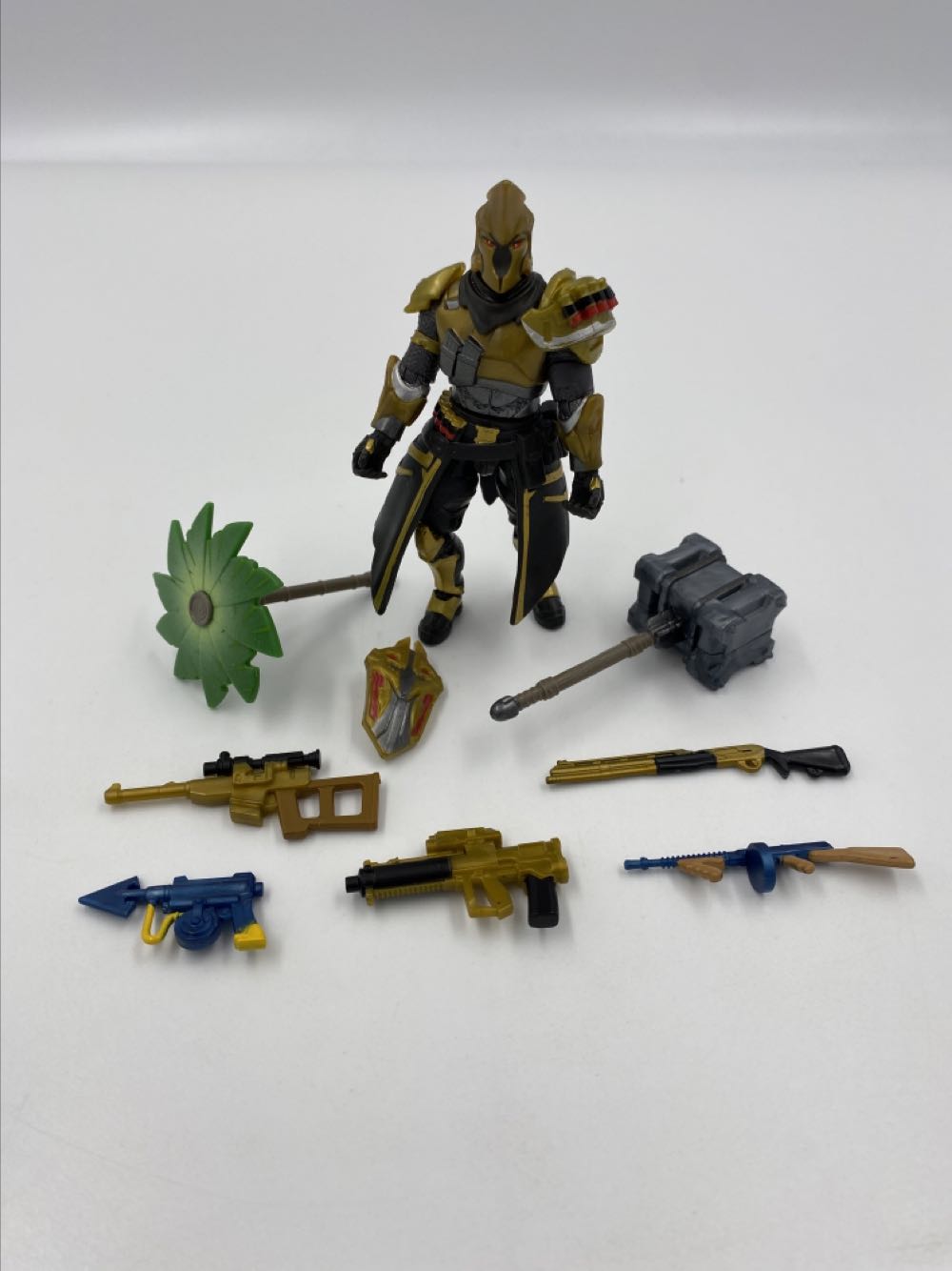 Fortnite: Ultima Knight - Jazwares (Hot Drop) action figure collectible - Main Image 2