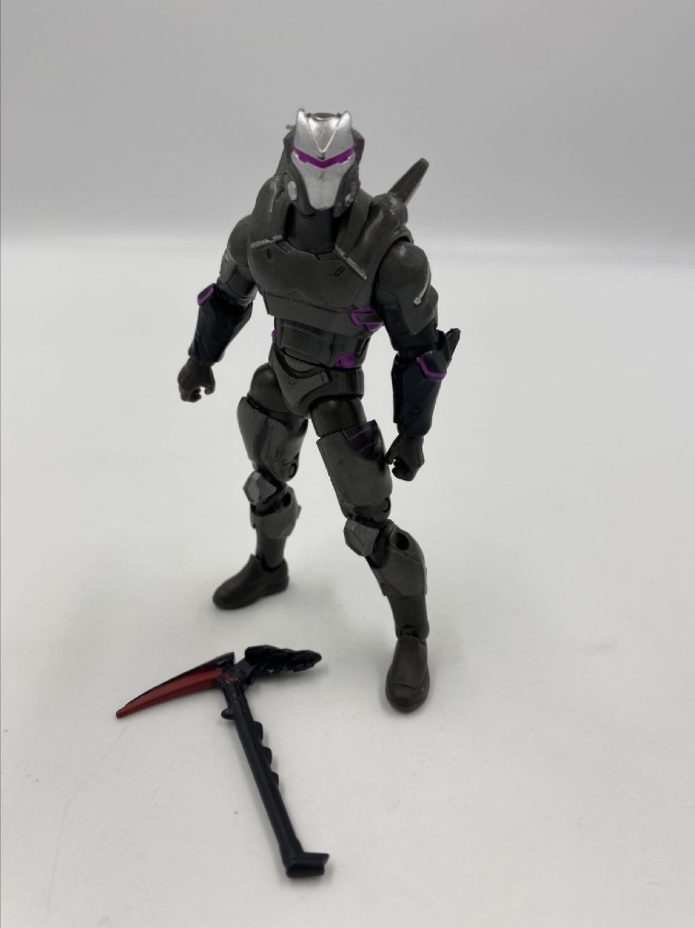 Fortnite: Omega (Purple) - Jazwares (Solo Mode) action figure collectible - Main Image 2
