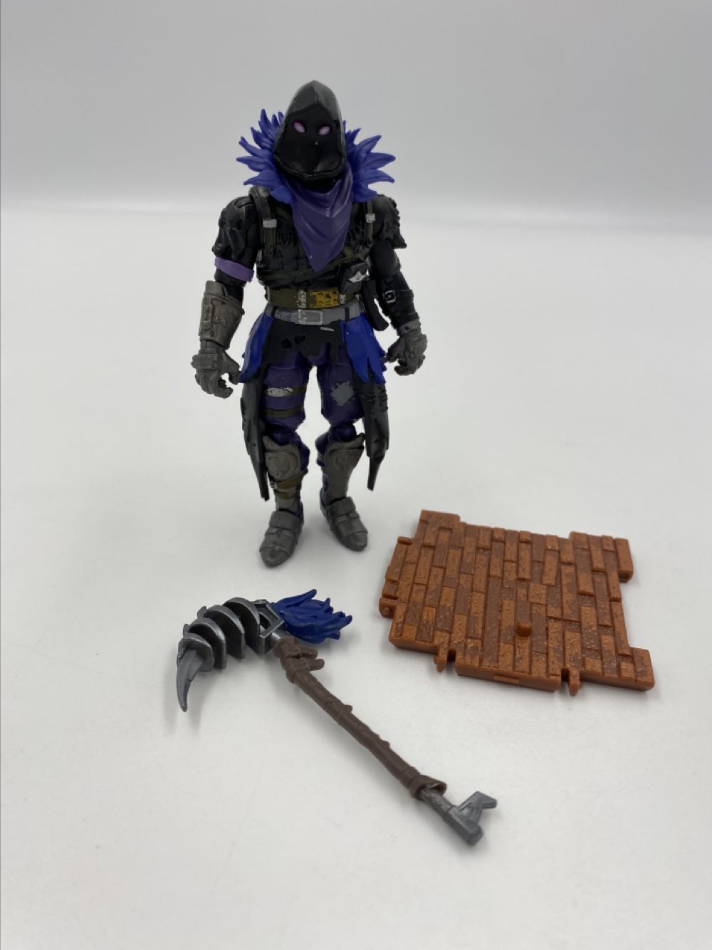 Fortnite: Raven - Jazwares (Solo Mode) action figure collectible - Main Image 2