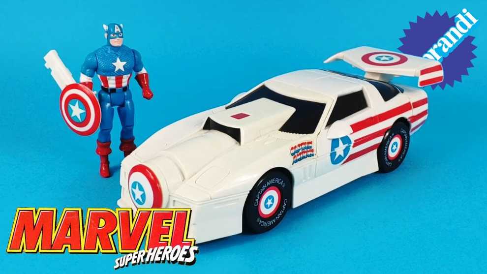 ToyBiz Marvel Superheroes Captain America Turbo Coupe - Toy Biz (Vehicle) action figure collectible [Barcode 035112048626] - Main Image 2