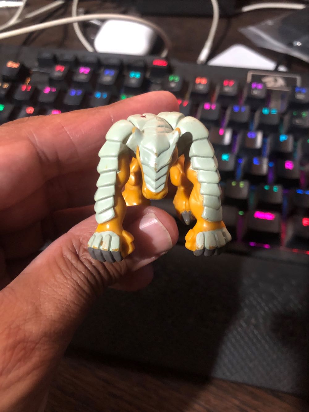 El Terremoto - Gormiti (Naranja) action figure collectible - Main Image 4