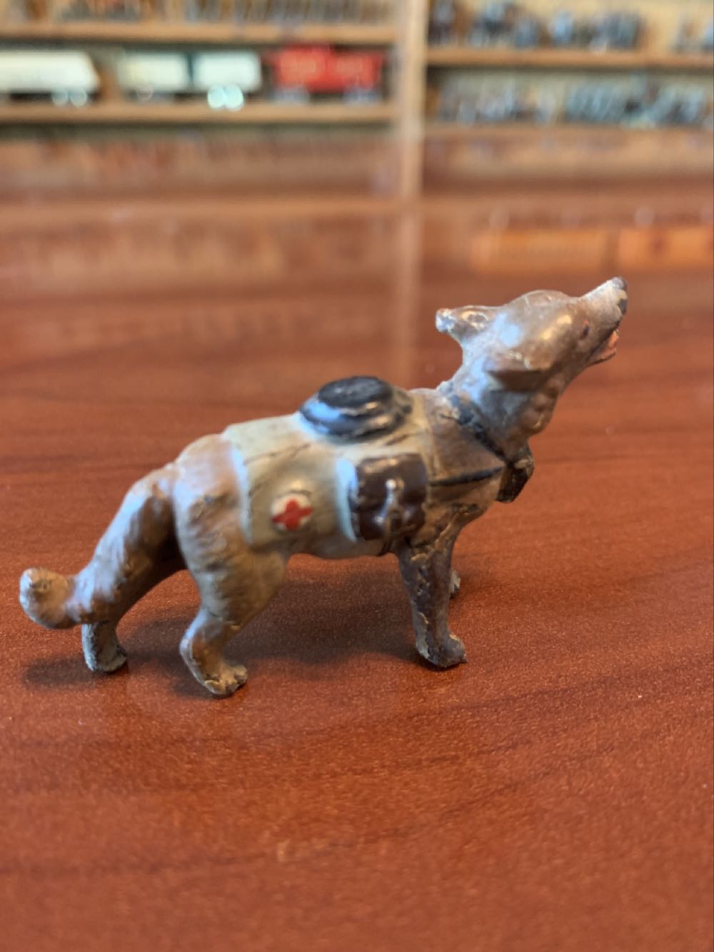 Elastolin Medical Dog - Elastolin (German) action figure collectible - Main Image 2