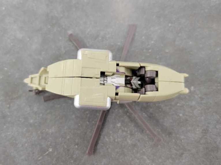 Blackout Desert Vehicle Mode  - Hasbro (Movie) action figure collectible - Main Image 4