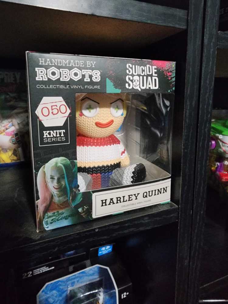 50 Harley Quinn - Handmade By Robots action figure collectible [Barcode 818730020430] - Main Image 2