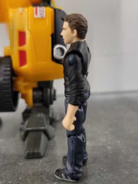 Witwicky Sam With Bumblebee Human Alliance Wrong Sam Witwicky  - Hasbro (Hunt For The Decepticons) action figure collectible - Main Image 4