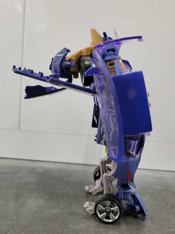 Jolt Electrostatic - Hasbro (Hunt For The Decepticons) action figure collectible - Main Image 3