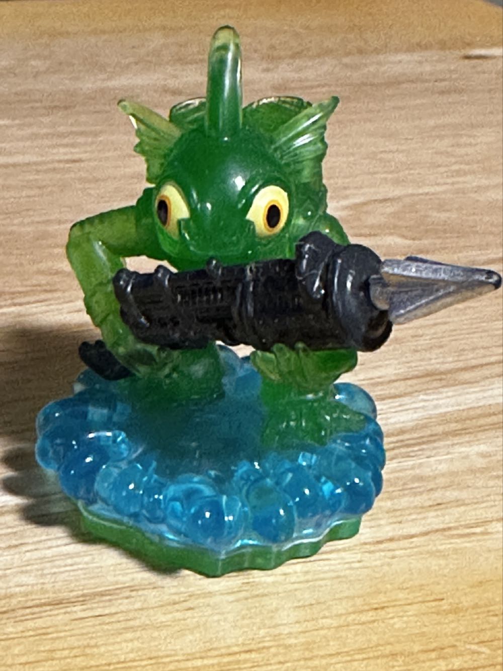 Gill Grunt Green  (Skylanders Spyro’s Adventure) action figure collectible - Main Image 1