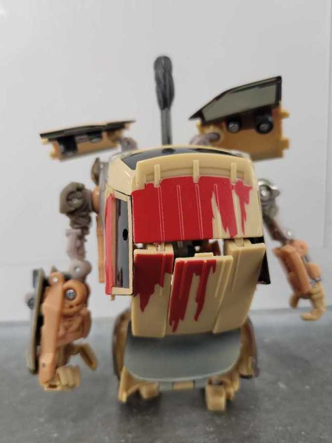 Mudflap VS Starscream Starscream’s Assault - Hasbro (Hunt For The Decepticons) action figure collectible - Main Image 4