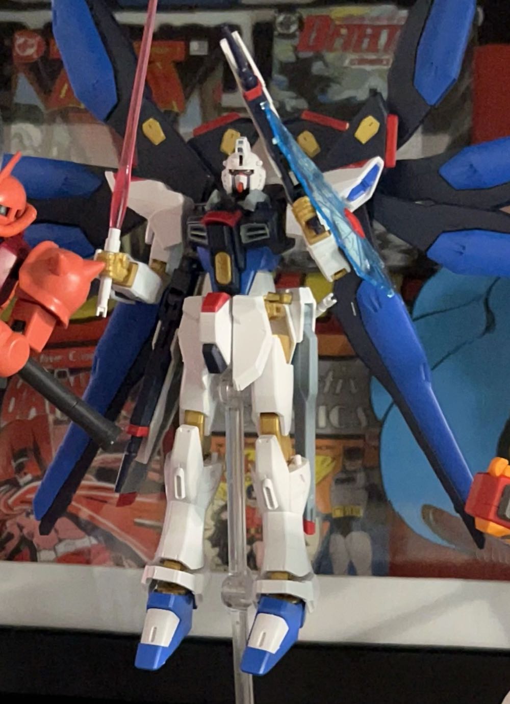 Strike Freedom Gundam ZGMF-X20A (HG)  (High Grade 1/144) action figure collectible [Barcode 045557110437] - Main Image 4