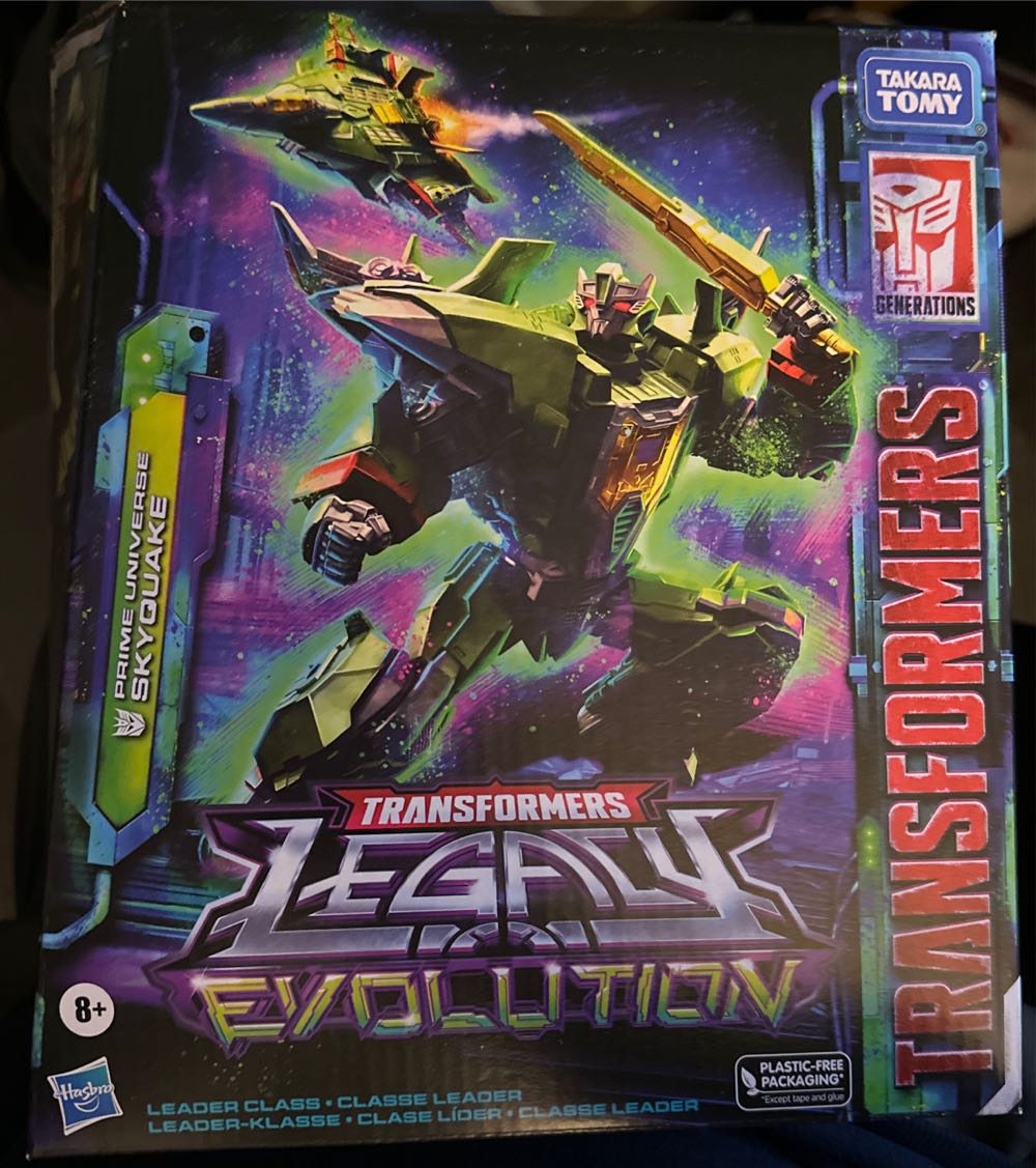 Skyquake Transformers Toys Legacy Evolution Leader Prime Universe  Toy 7-inch Action Figure For Boys And Girls Ages 8 And Up - Hasbro (Transformers Legacy) action figure collectible [Barcode 5010994207816] - Main Image 2