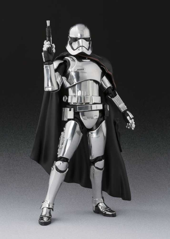 Captain Phasma - Bandai S.H. Figuarts (Star Wars) action figure collectible [Barcode 4549660186519] - Main Image 2