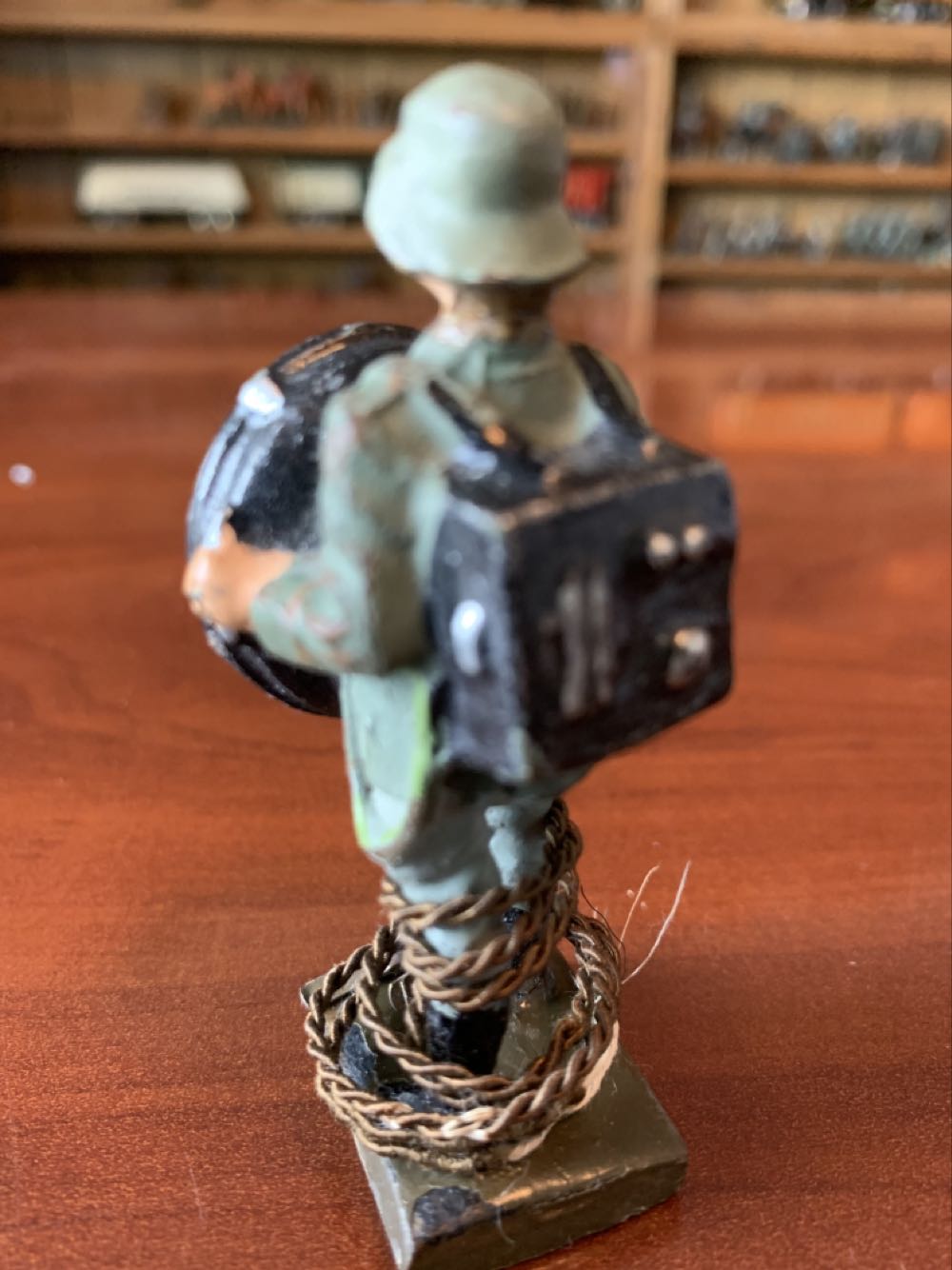 Lineol German Signal Light - Lineol (German) action figure collectible - Main Image 2