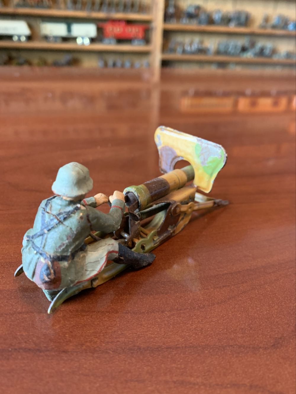 Unknown Seated Machine Gunner - Unmarked (German) action figure collectible - Main Image 2