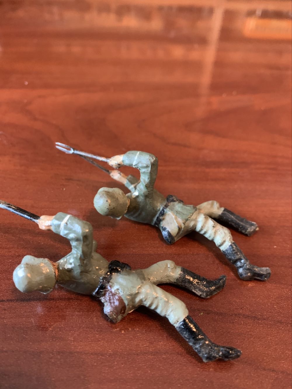 Lineol Wire Cutters - Lineol (German) action figure collectible - Main Image 2