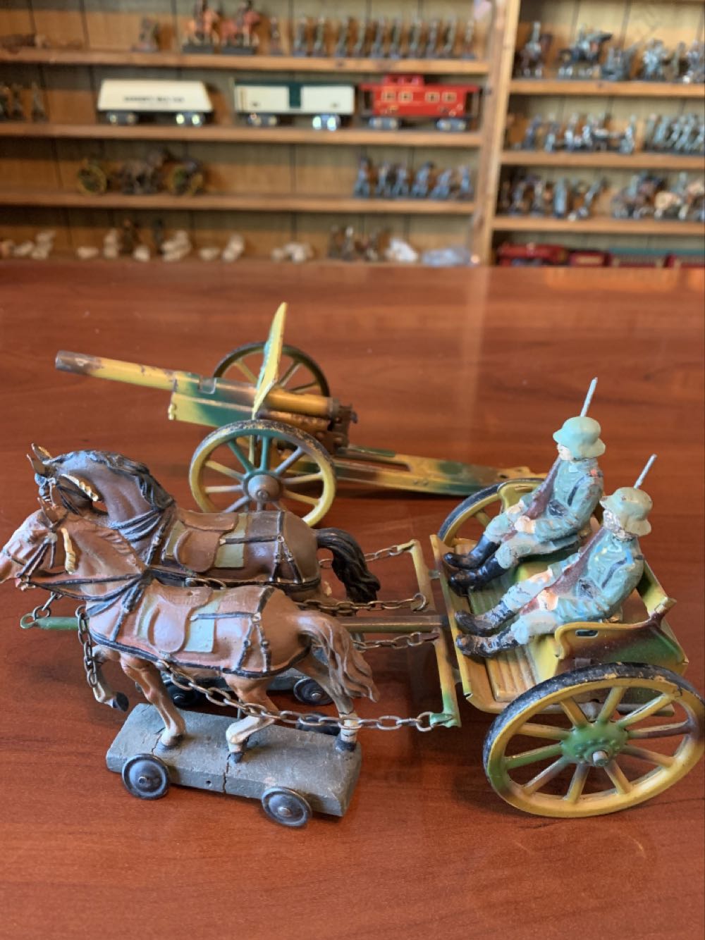Lineol Wagon and Artillery - Lineol (German) action figure collectible - Main Image 2