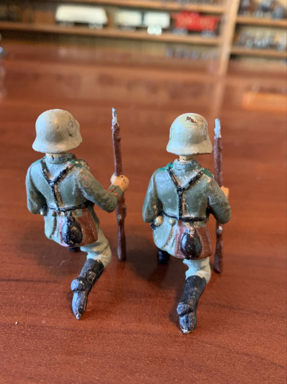 Unmarked German Kneeling Rifle - Unmarked (German) action figure collectible - Main Image 2
