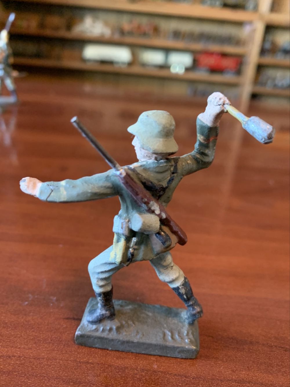 Lineol German Throwing Grenade - Lineol (German) action figure collectible - Main Image 2