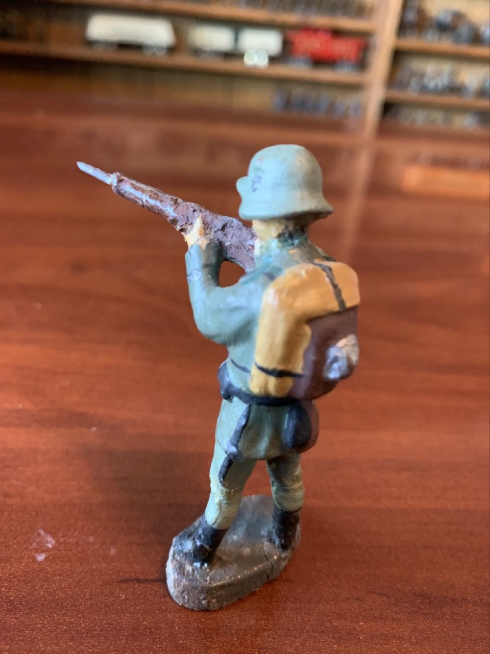 Elastolin German Standing Firing Rifle - Elastolin (German) action figure collectible - Main Image 2