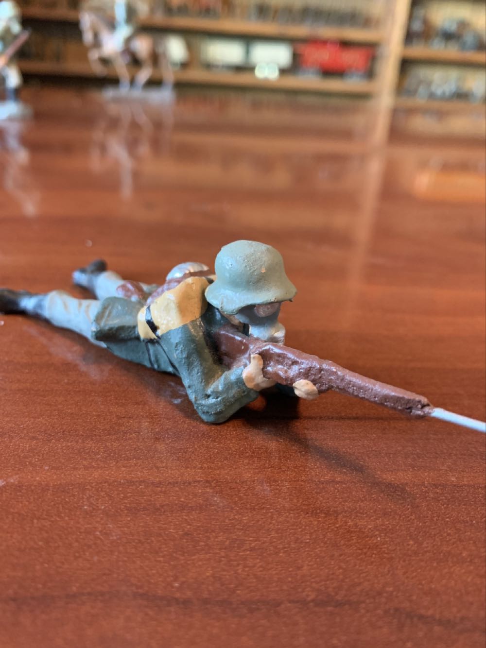 Unmarked Laying Firing Gas Mask - Unmarked (German) action figure collectible - Main Image 2