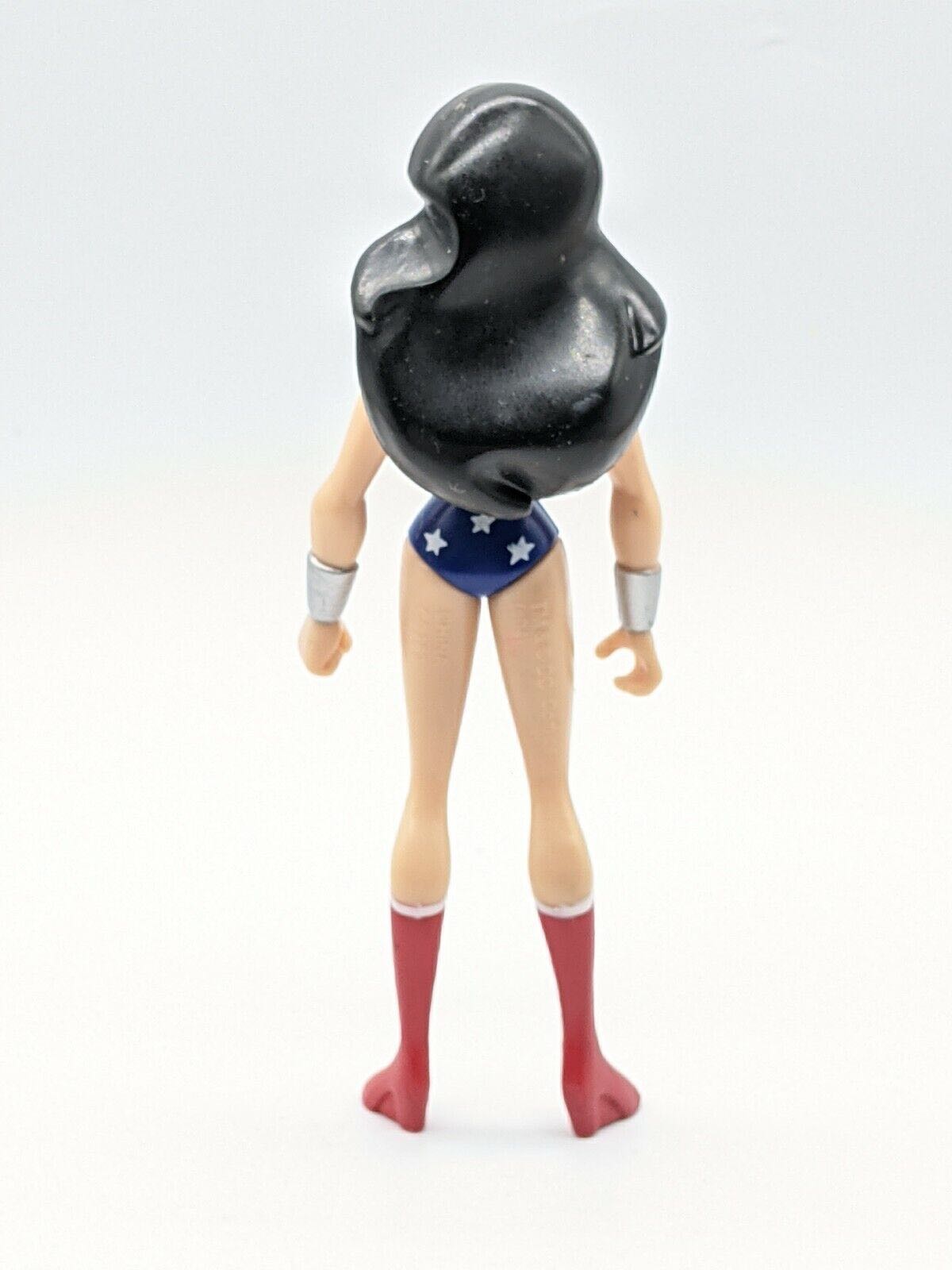Wonder Woman - Kenner (DC Animated Universe) action figure collectible - Main Image 2