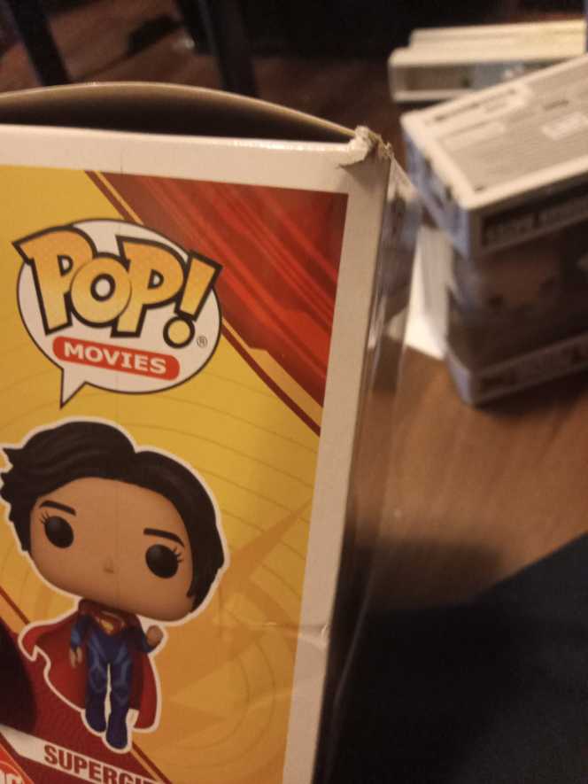 Funko Pop! Movies: Dc The Flash Supergirl  (Funko Pop) action figure collectible [Barcode 889698655996] - Main Image 4