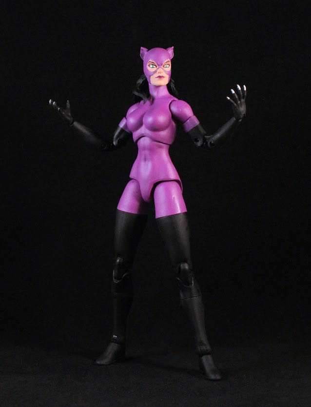 DC Essentials Knightfall Catwoman - DC Collectibles (DC Essentials) action figure collectible - Main Image 3