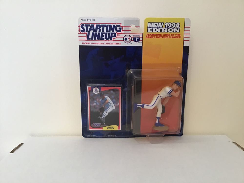 Crimson B.A.T. (Battle Android Trooper) (60)