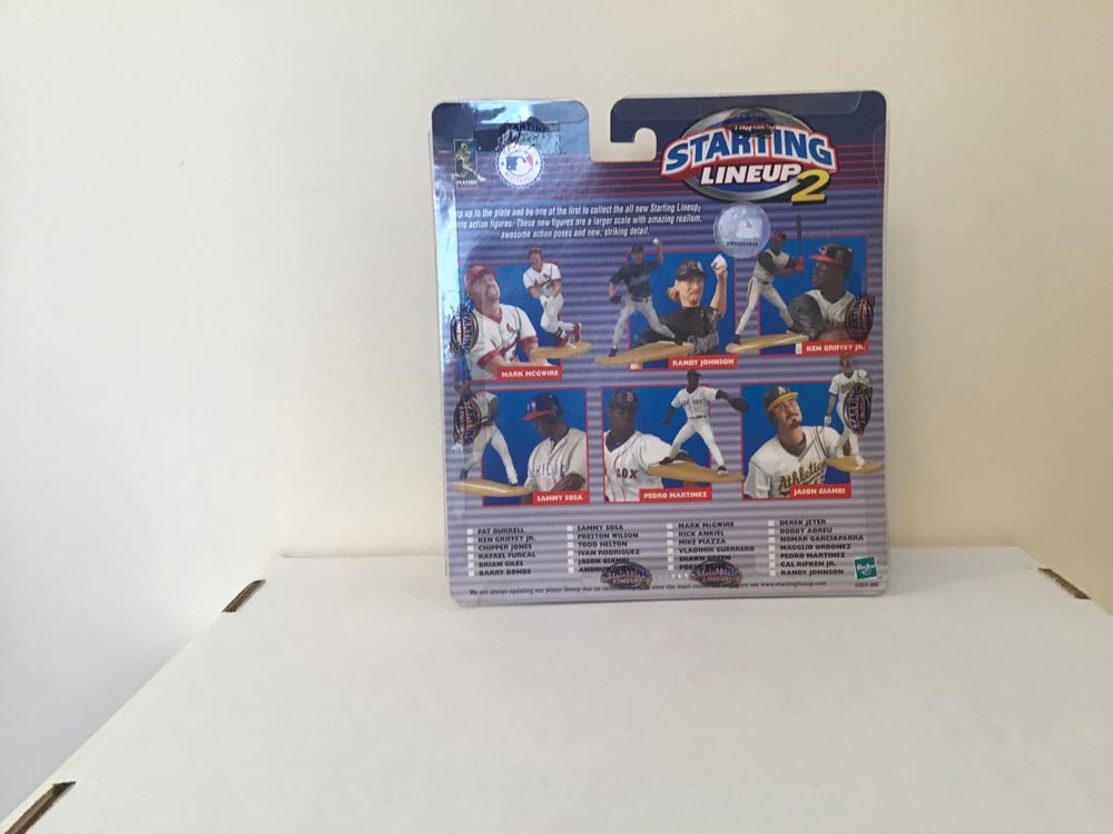 Cal Ripken, Jr. - Kenner action figure collectible - Main Image 2