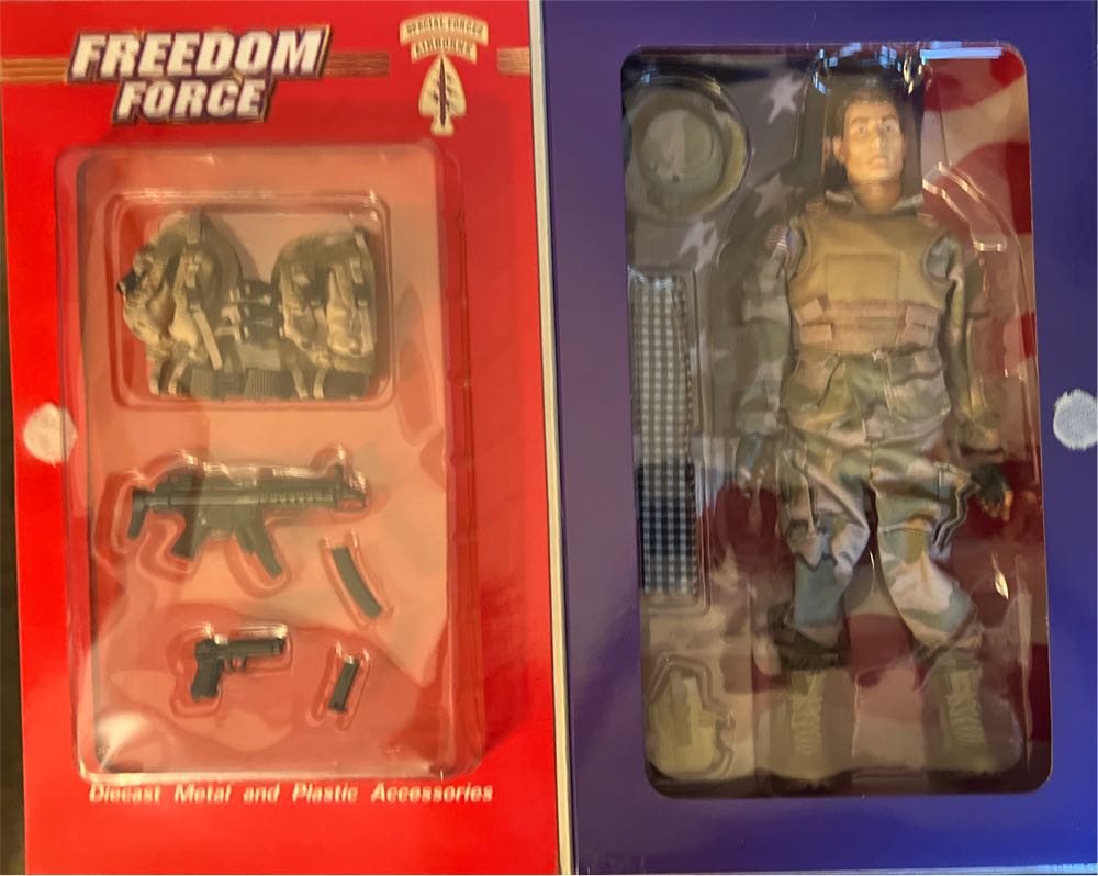 Elite Force Special Forces Airborne - Blue Box Toys (Elite Force) action figure collectible [Barcode 021105210552] - Main Image 3