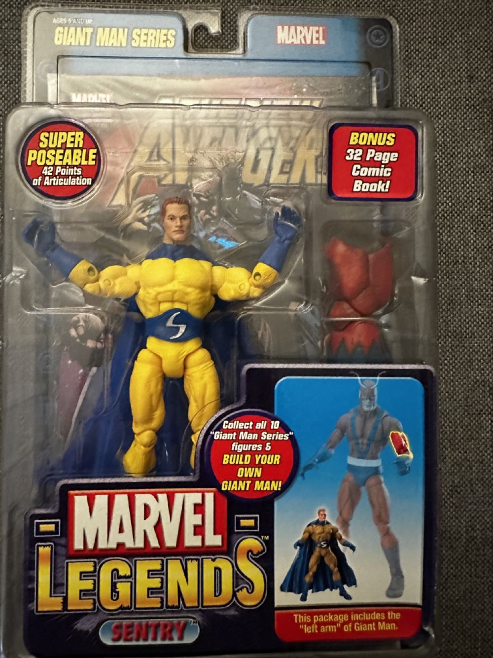 Sentry (Beardless) - Toy Biz (Marvel: Legends: 6”) action figure collectible [Barcode 035112710899] - Main Image 3