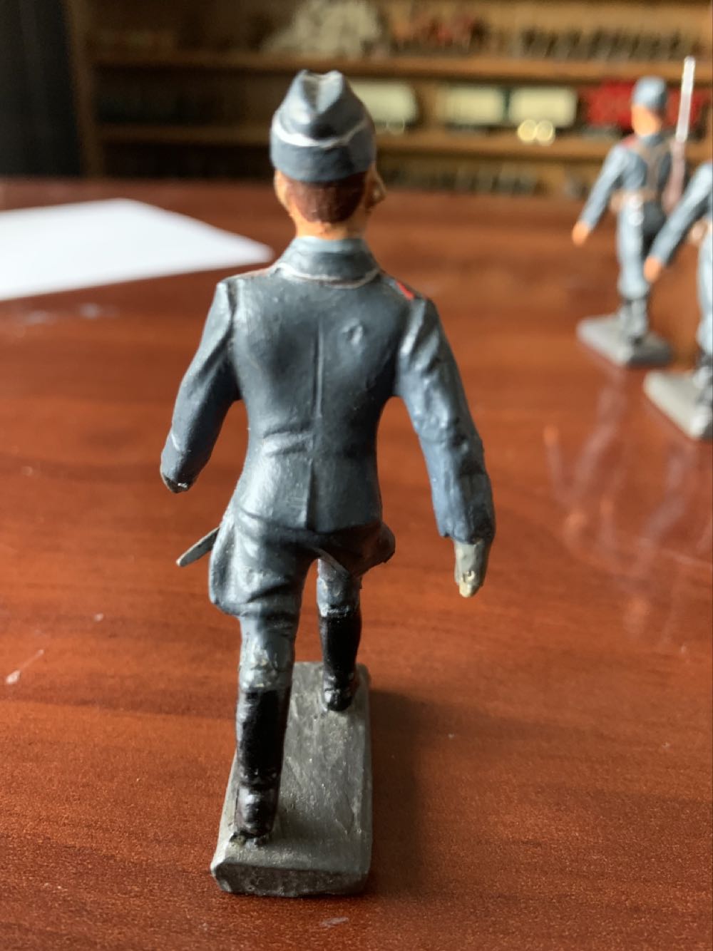 Lineol German Officer Marching - Lineol (German) action figure collectible - Main Image 2