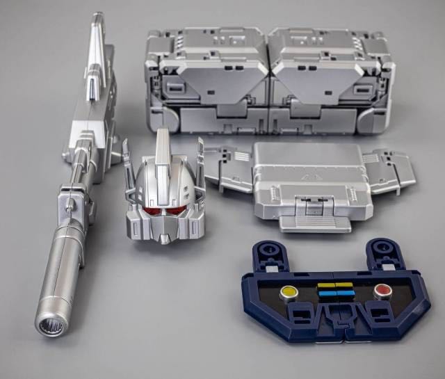 Bruticus (PS-14 PLUS ASSAULTUS UPGRADE KIT) - Mastermind Creations (Transfomers: 3rd Party Product) action figure collectible - Main Image 2