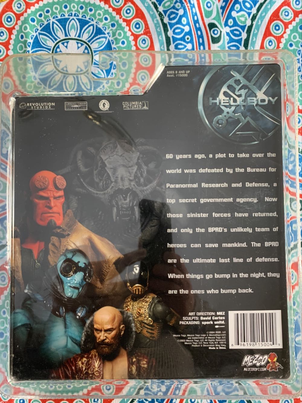 Hellboy Sammael - Mezco Toys (Comic Book Monster) action figure collectible [Barcode 696198150049] - Main Image 2