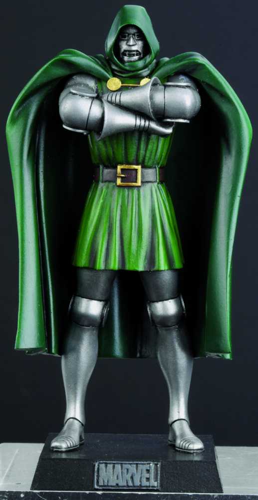 Eaglemoss The Classic Marvel Figurines Doctor Doom  - Eaglemoss Publications (The Classic Marvel Figurine Collection) action figure collectible - Main Image 2