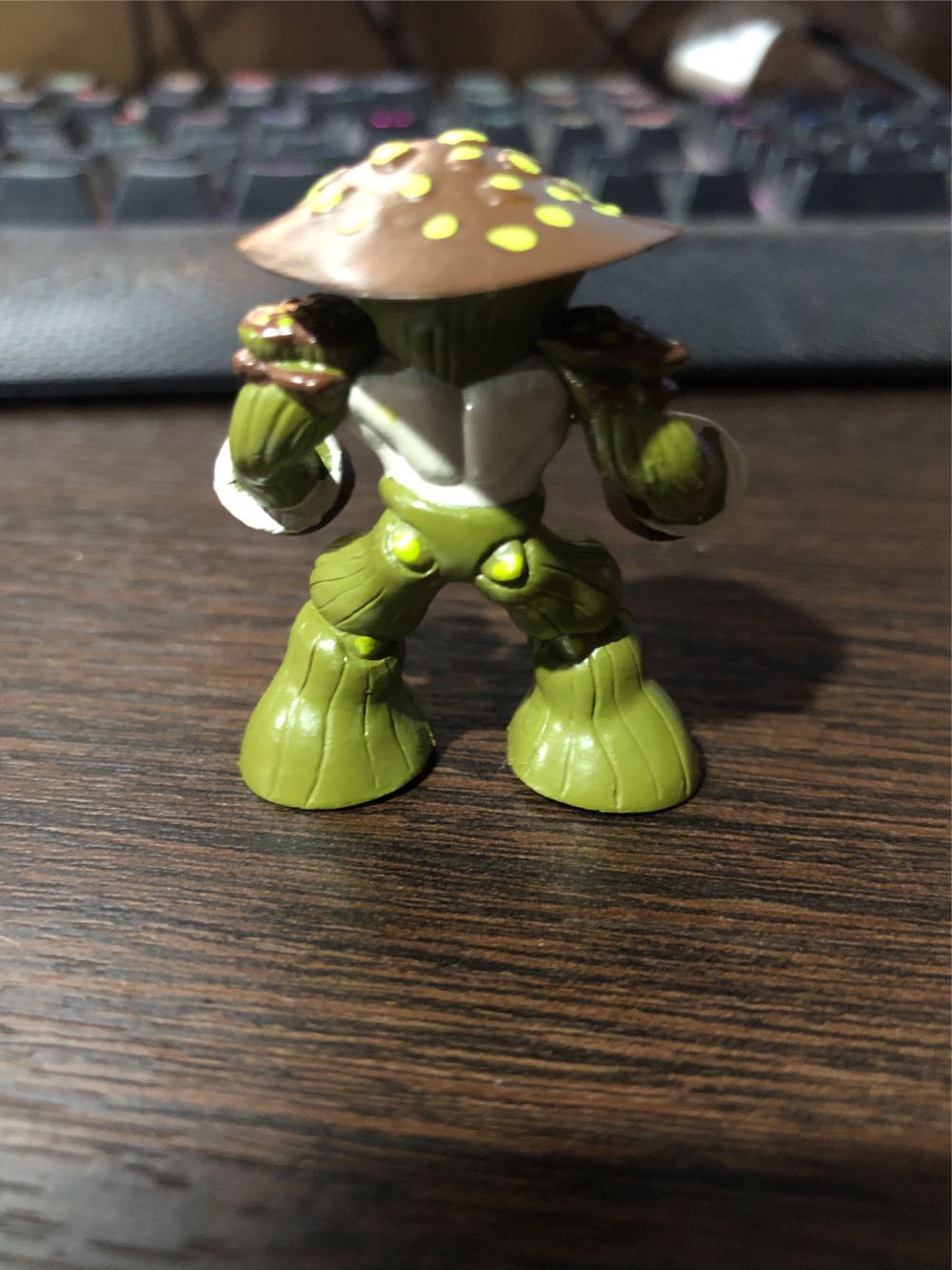 Espora El Terrible - Gormiti (Verde) action figure collectible - Main Image 2