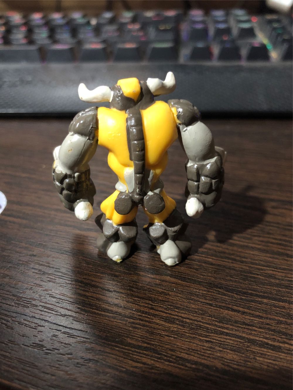 Rocatauro - Gormiti (Amarillo) action figure collectible - Main Image 2