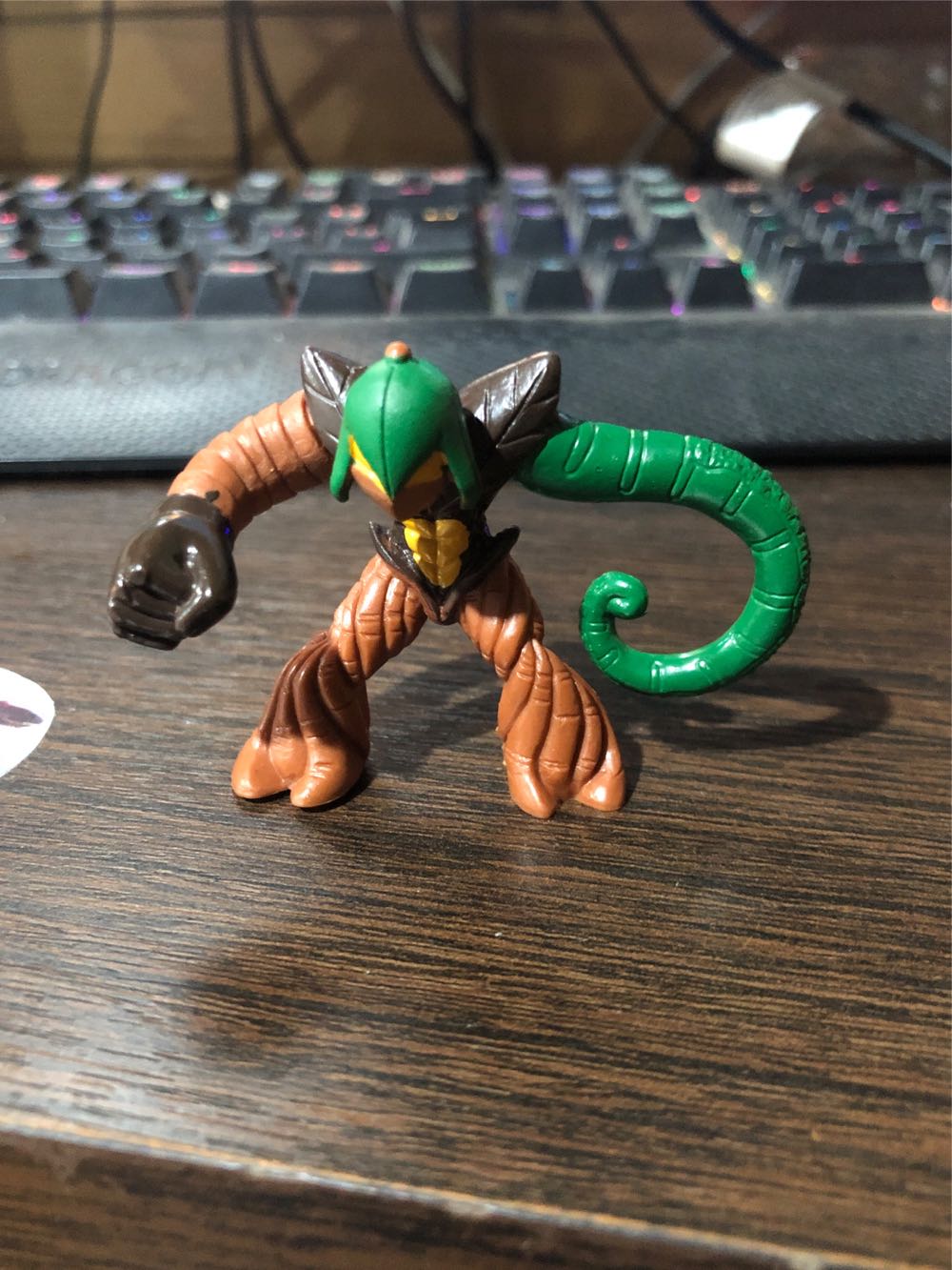 Lemax Christmas Village Bus Stop #52339