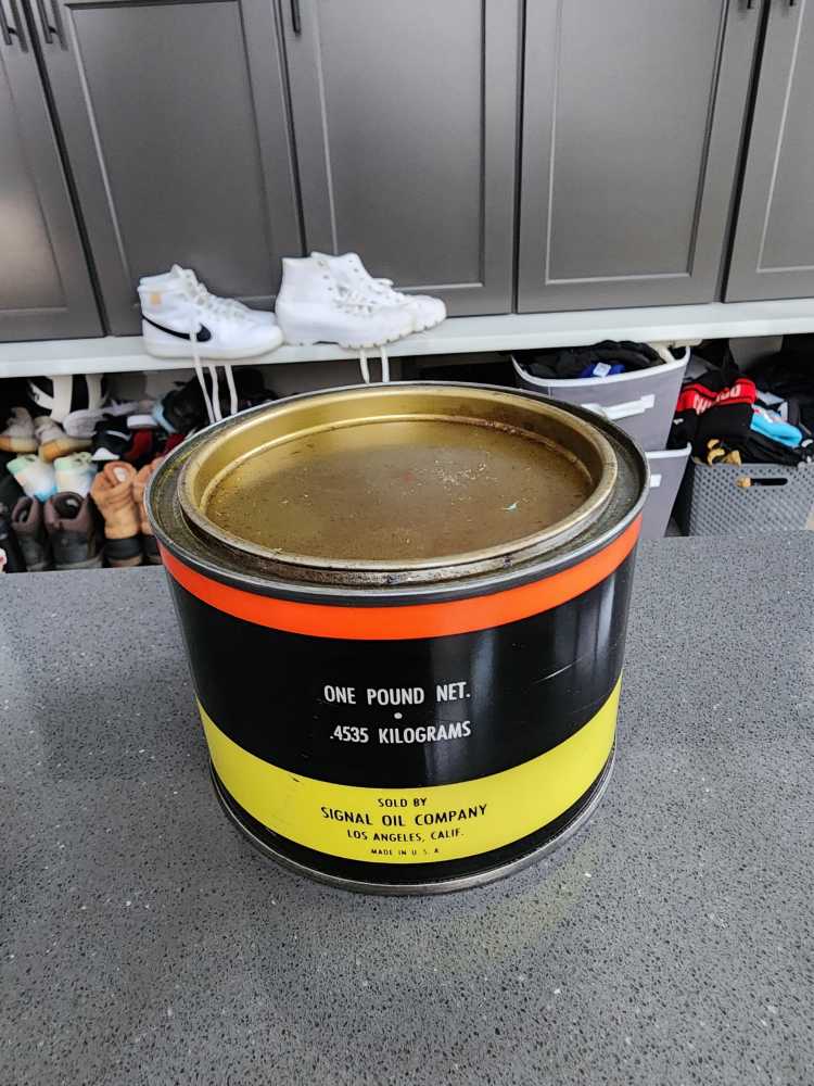 Signal Lubricants (174)  action figure collectible - Main Image 2