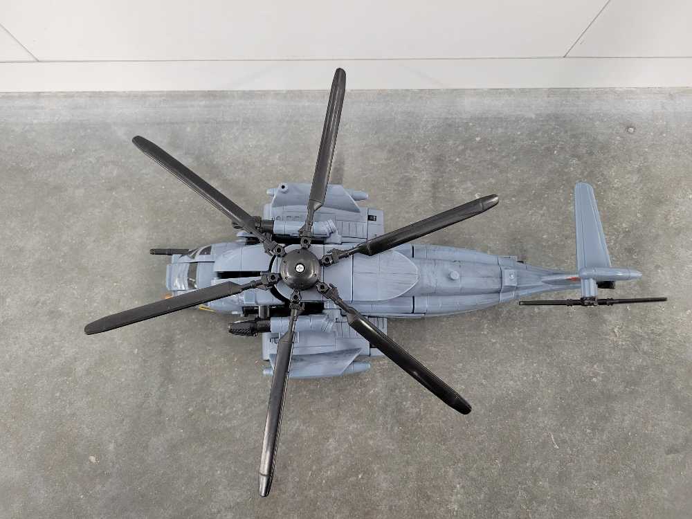 Blackout With Scorponok 2nd Vehicle Mode Missing Scorponok  - Hasbro (Movie) action figure collectible - Main Image 2