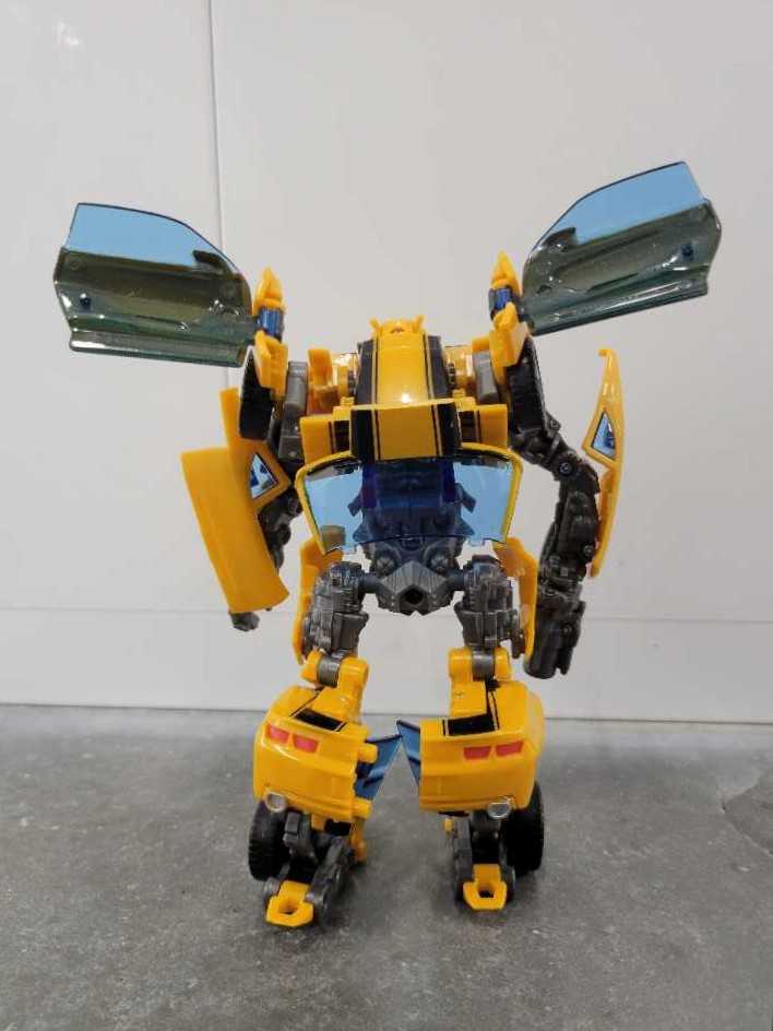 Bumblebee Missing Orange Missile - Hasbro (Revenge Of The Fallen) action figure collectible - Main Image 4
