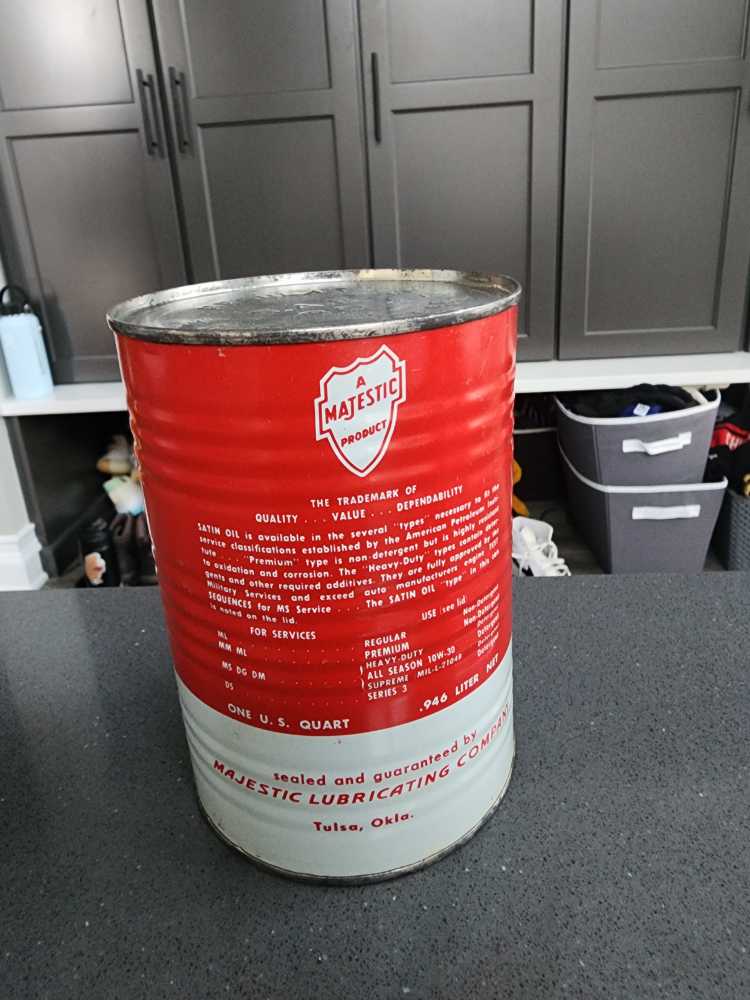 Satin Oil (175)  action figure collectible - Main Image 2