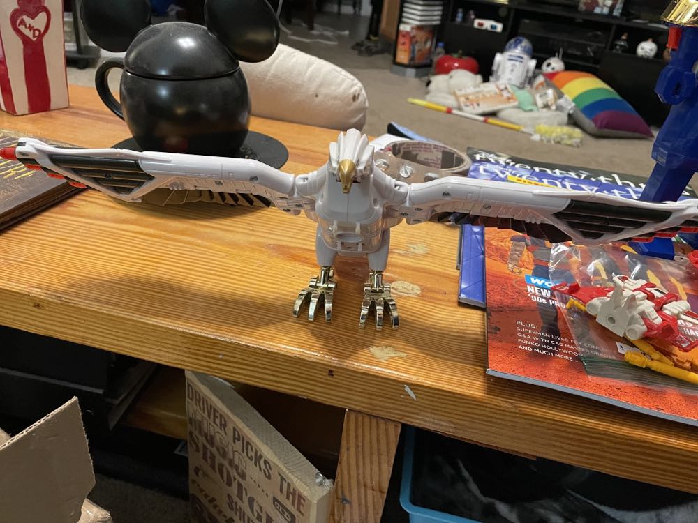 MMPR Falconzord - Ban Dai action figure collectible - Main Image 2