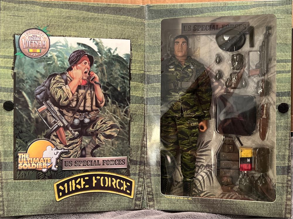 The Ultimate Soldier US Special Forces ”Mike Force” - 21st Century Toys (The Ultimate Soldier Vietnam) action figure collectible [Barcode 638748336121] - Main Image 4