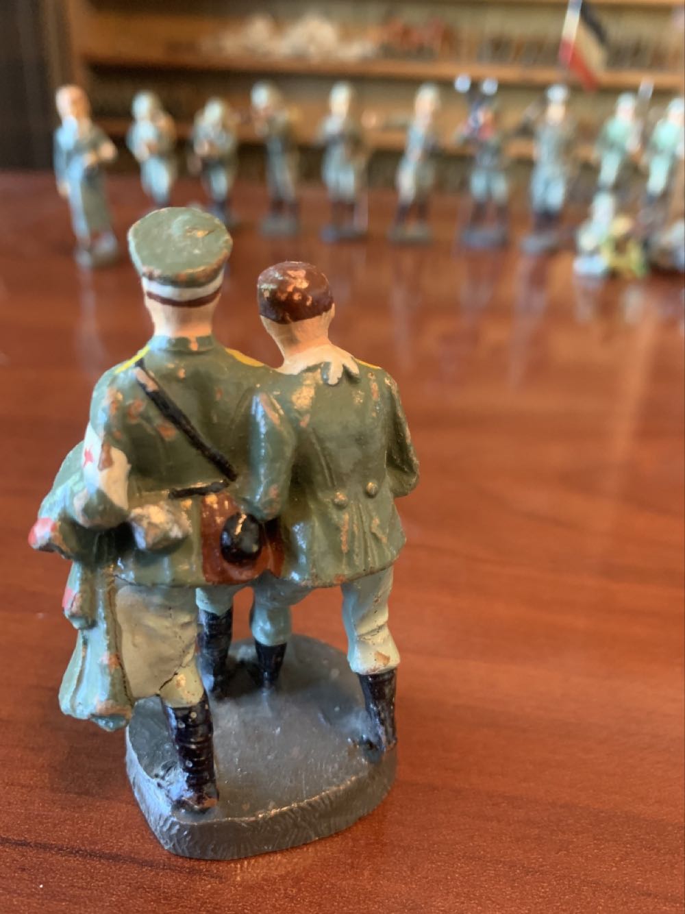 Elastolin German Wounded Walking - Elastolin (German) action figure collectible - Main Image 2