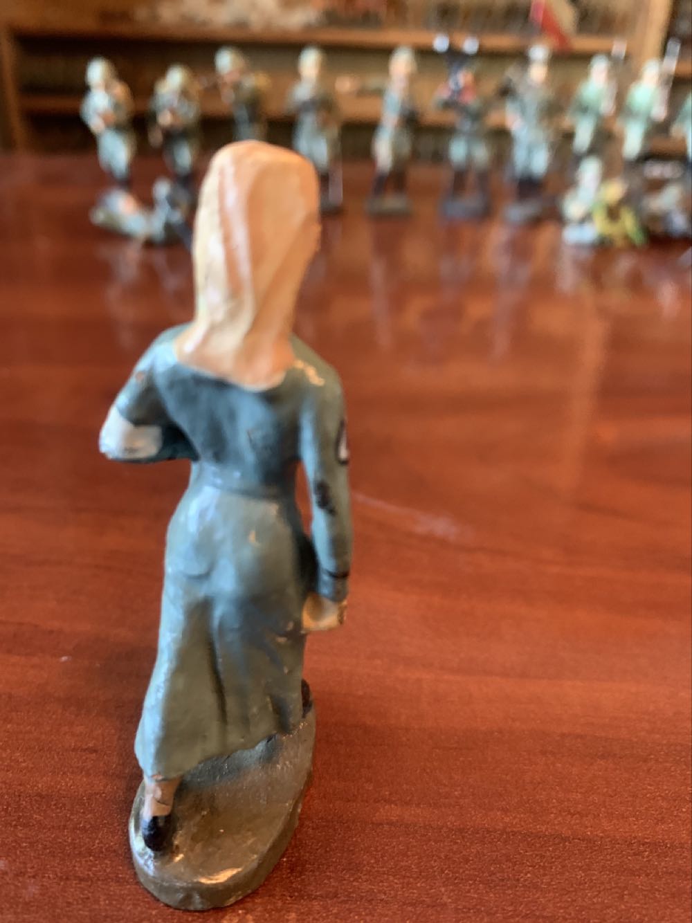 Elastolin German Nurse - Elastolin (German) action figure collectible - Main Image 2